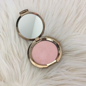 BECCA Light Chaser Highlighter Rose Quartz Mini